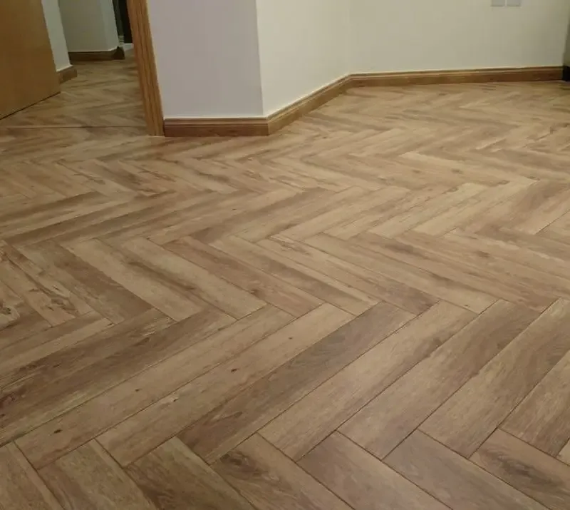 معلم تركيب باركيه في جدة 