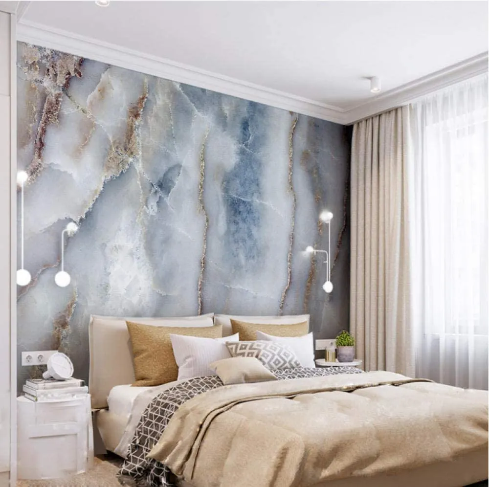 معلم تركيب ورق حائط بخبرة أكثر من 10 سنوات في جدة 