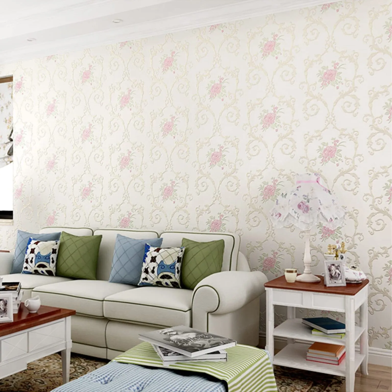 معلم تركيب ورق حائط بخبرة أكثر من 10 سنوات في جدة 