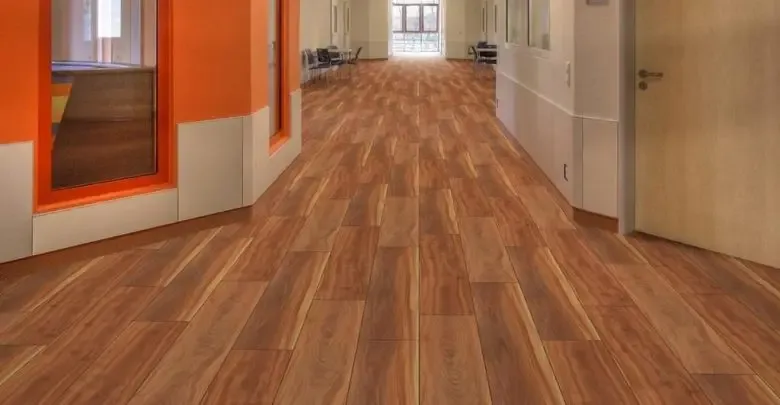 معلم تركيب باركيه في جدة 