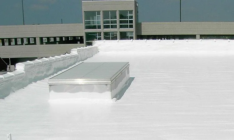 معلم دهانات وعوازل ممتازفي حي المروة والمرجان 