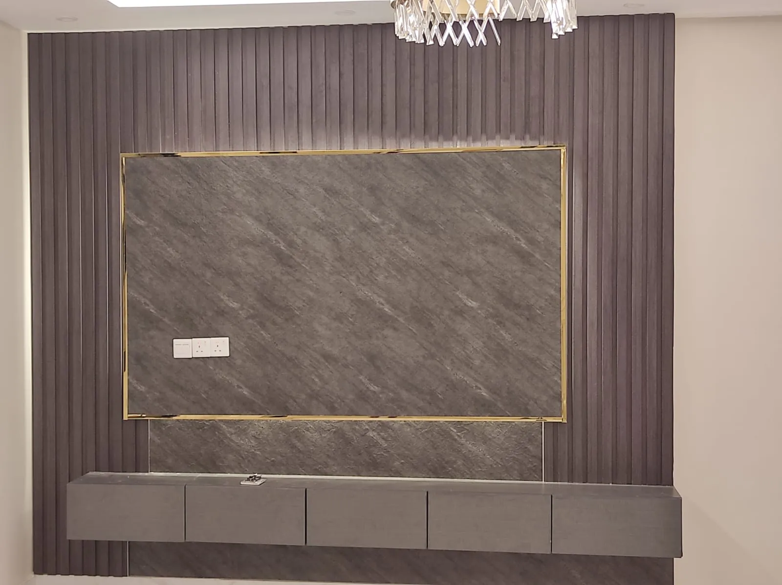 ديكورات جبس بورد شاشات بجدة: أحدث تصاميم شاشات بلازما مودرن 