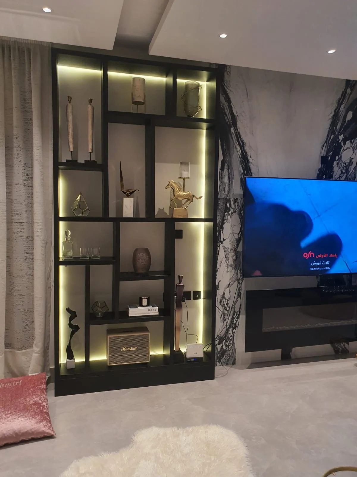 أفضل معلم ديكورات دواليب وجدران في جدة: تصاميم مودرن 2026